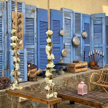 Gourri Luxury House Holiday home *